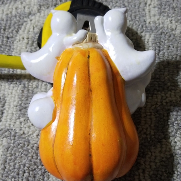 Ghost pumpkin! - Picture 2 of 2